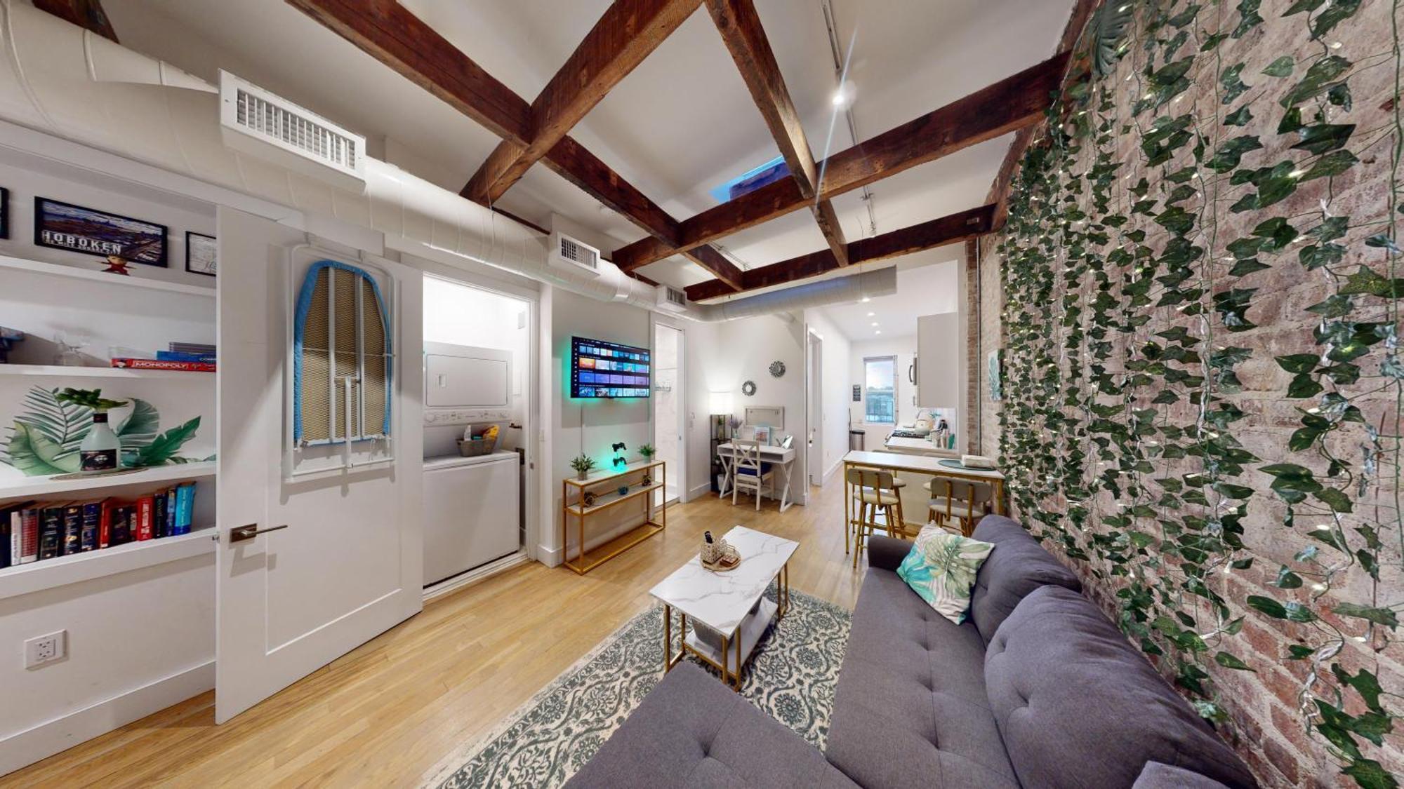 Chic Penthouse 15 Minutes From Nyc - Bus Stop At Doorstep 霍博肯 外观 照片