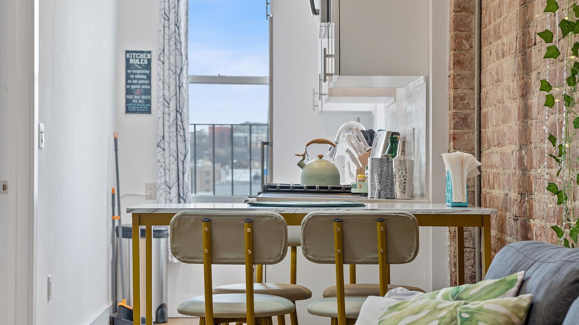 Chic Penthouse 15 Minutes From Nyc - Bus Stop At Doorstep 霍博肯 外观 照片